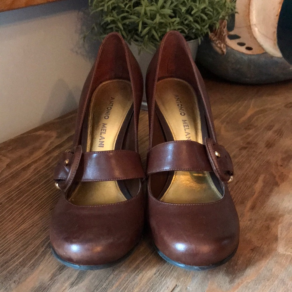Brown heels